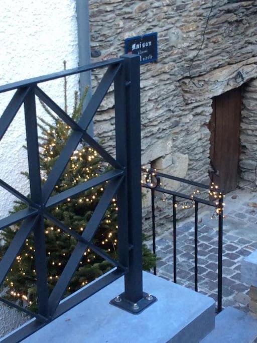 La Legende - Gite Dans Un Quartier Pittoresque Bouillon Exterior foto